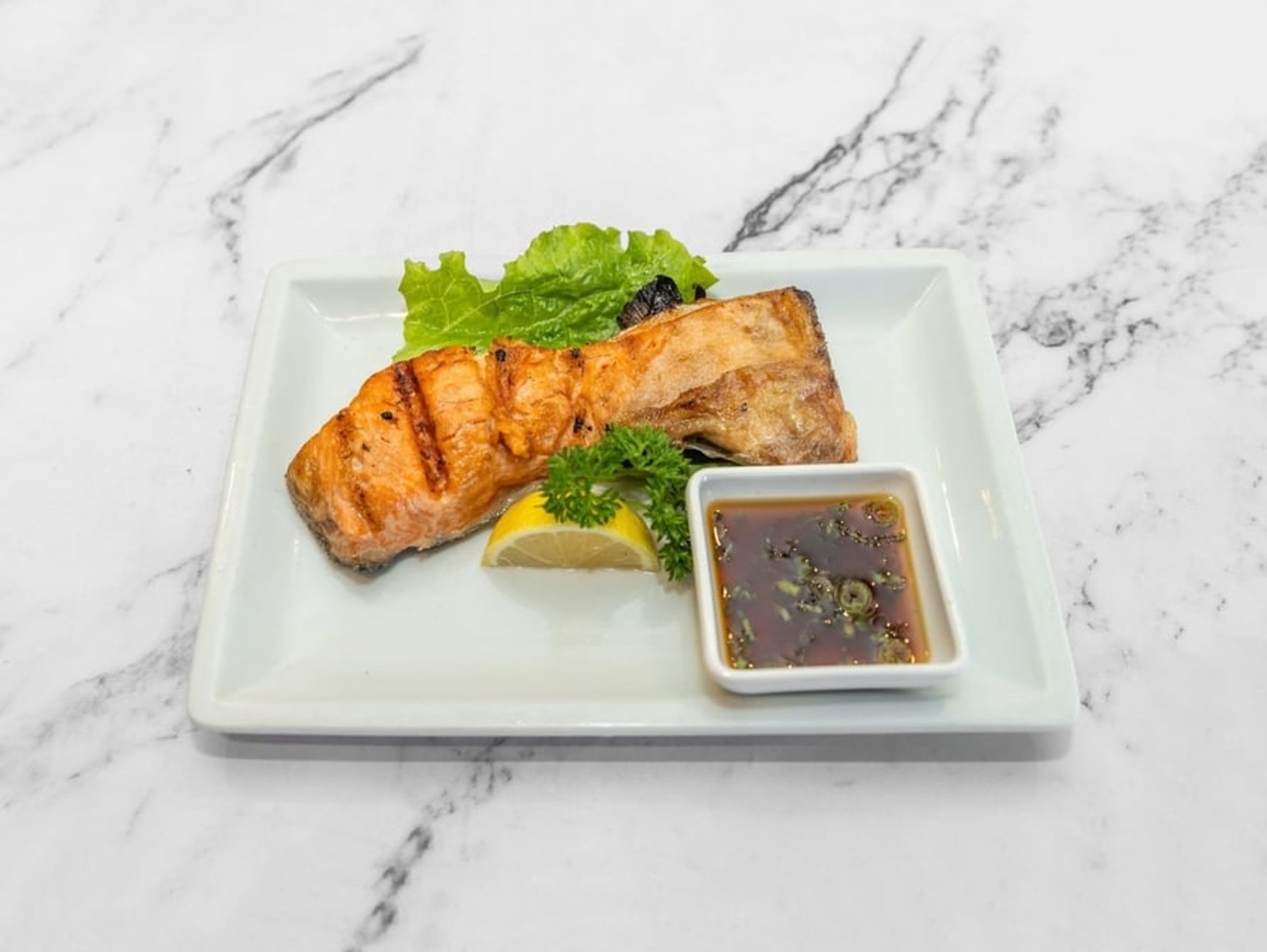 Salmon Collar