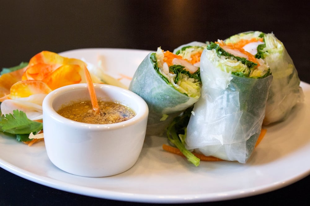 SUMMER ROLLS
