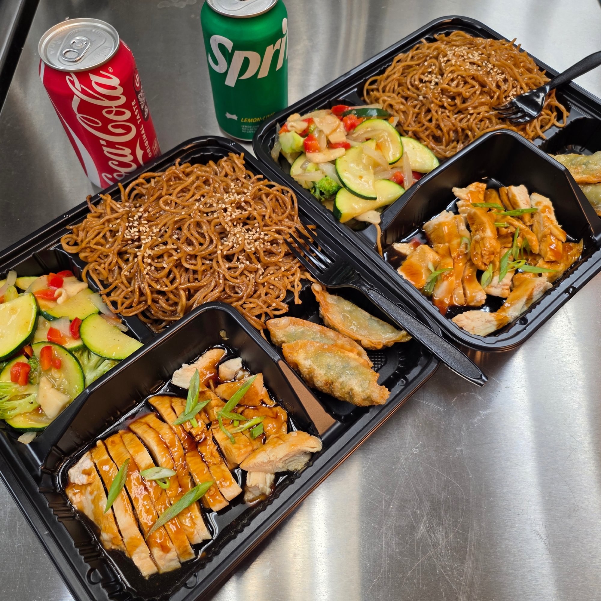 2 BENTO SETS - CHICKEN