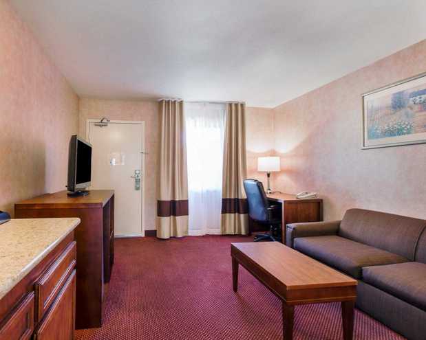 Images Comfort Inn Moreno Valley near March Air Reserve Base
