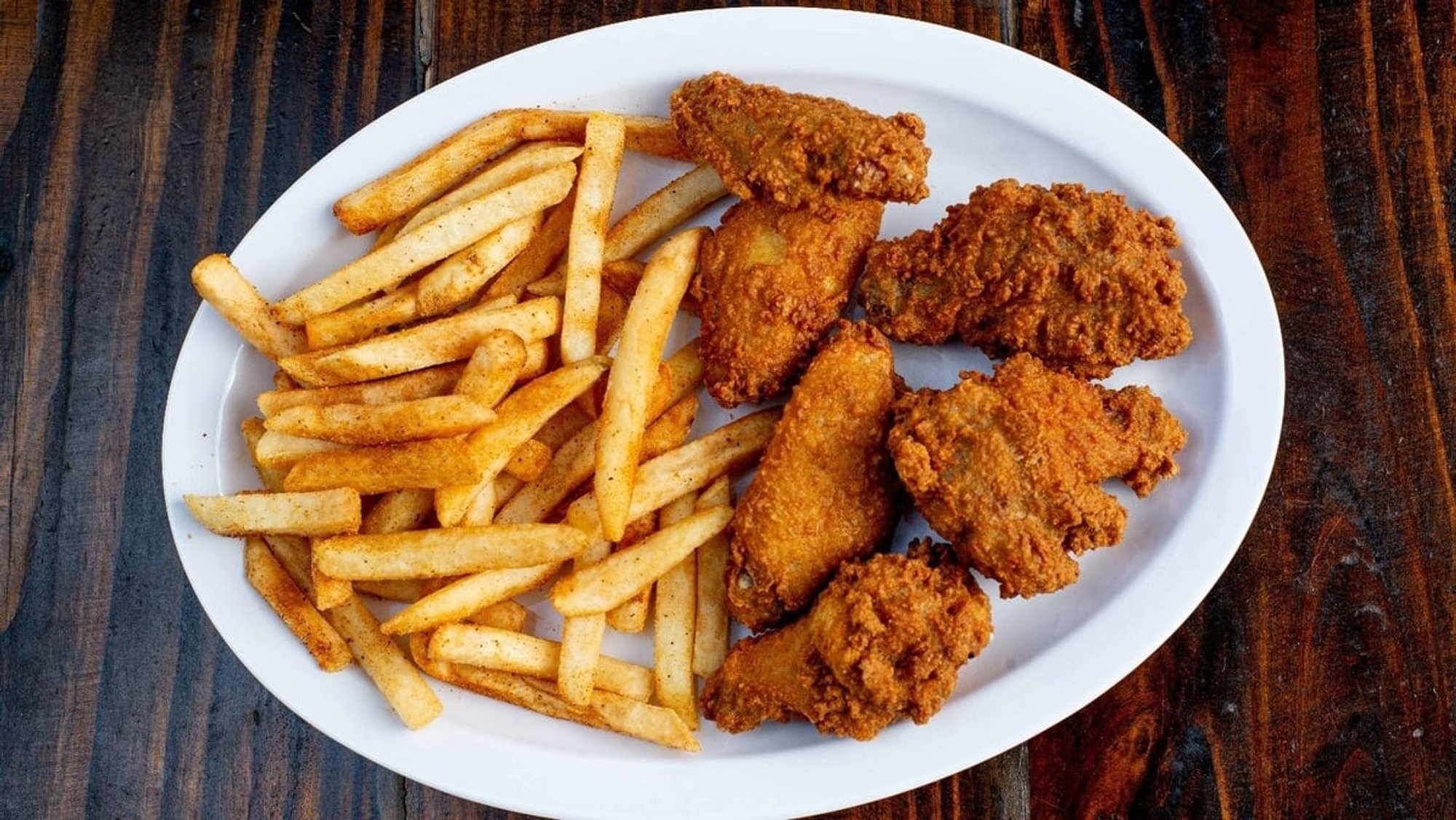 Six Pcs Chicken Wings with Fries