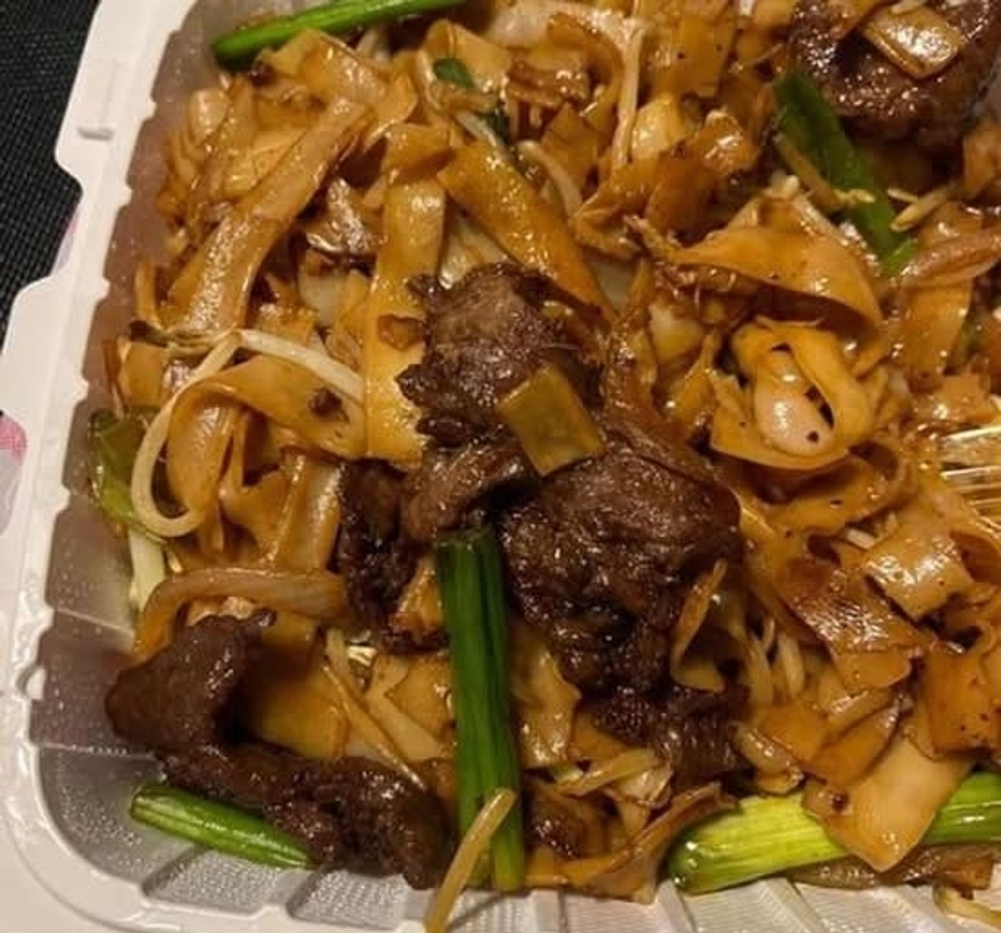 Soy Sauce Beef Chow Fun (Dry)