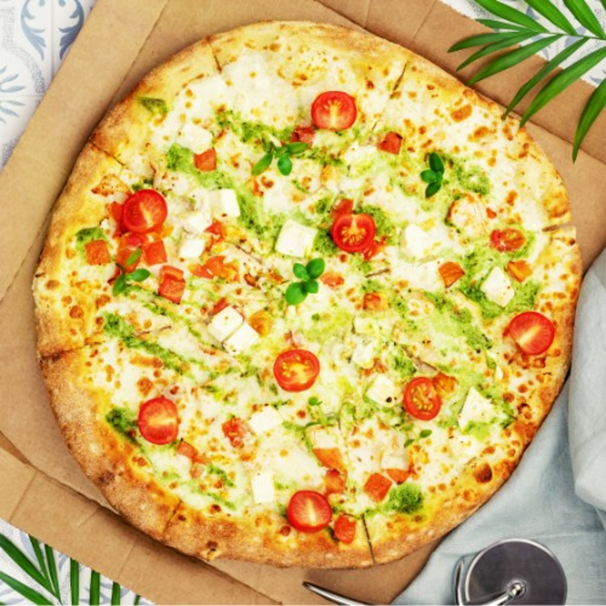 Mediterranean Pizza (16")