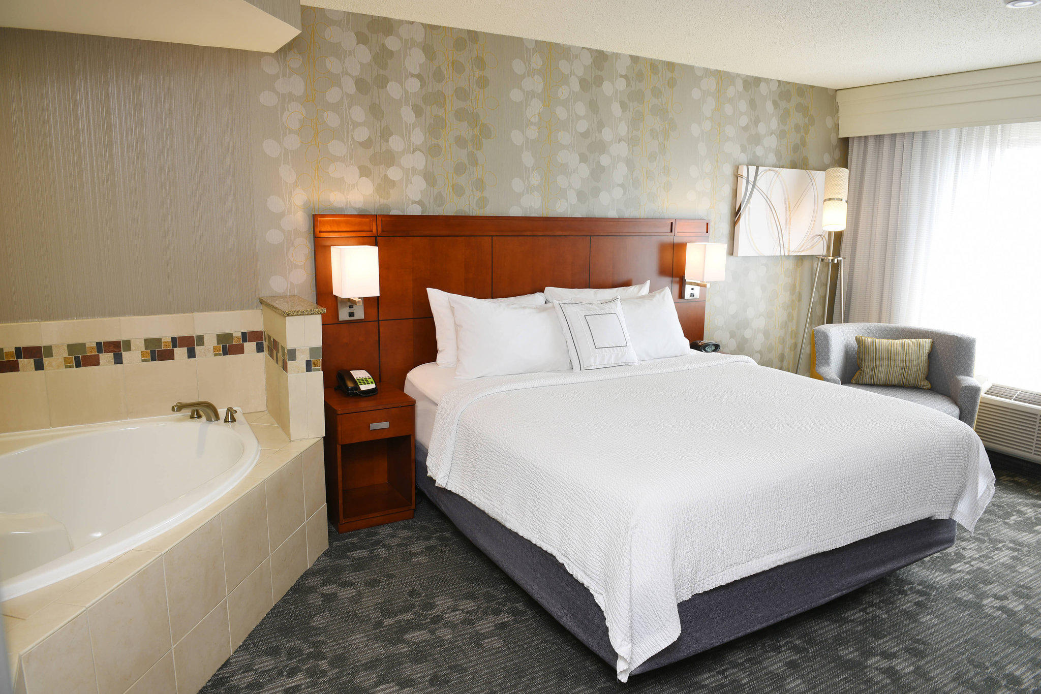 Courtyard by Marriott Sioux Falls Photo