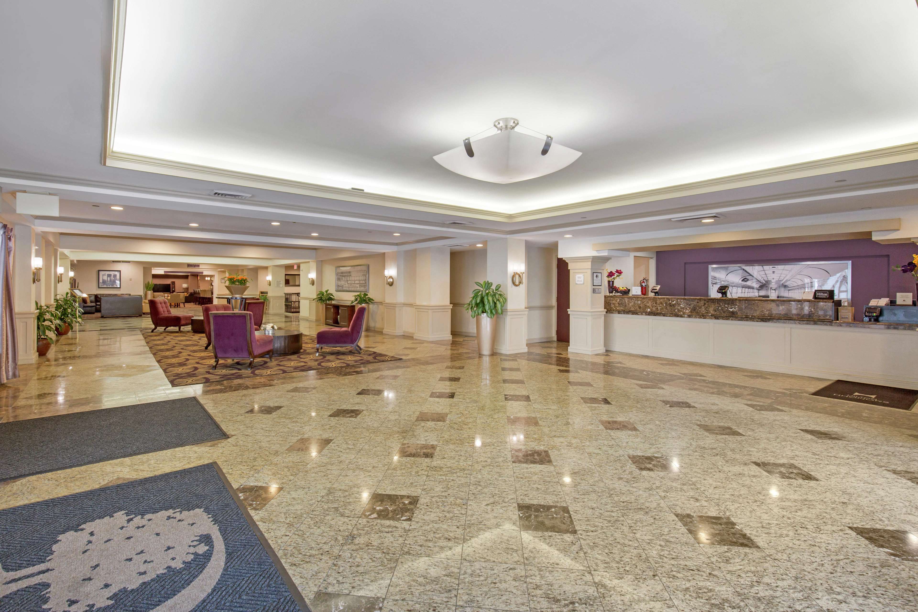 DoubleTree by Hilton Hotel Downtown Wilmington - Legal District Photo