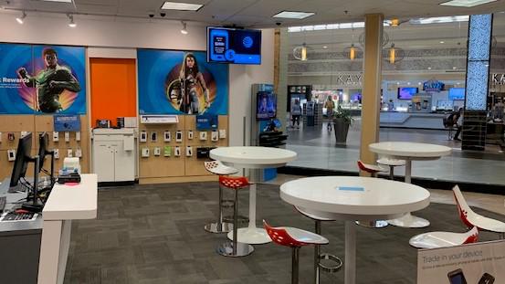 AT&T Store Photo