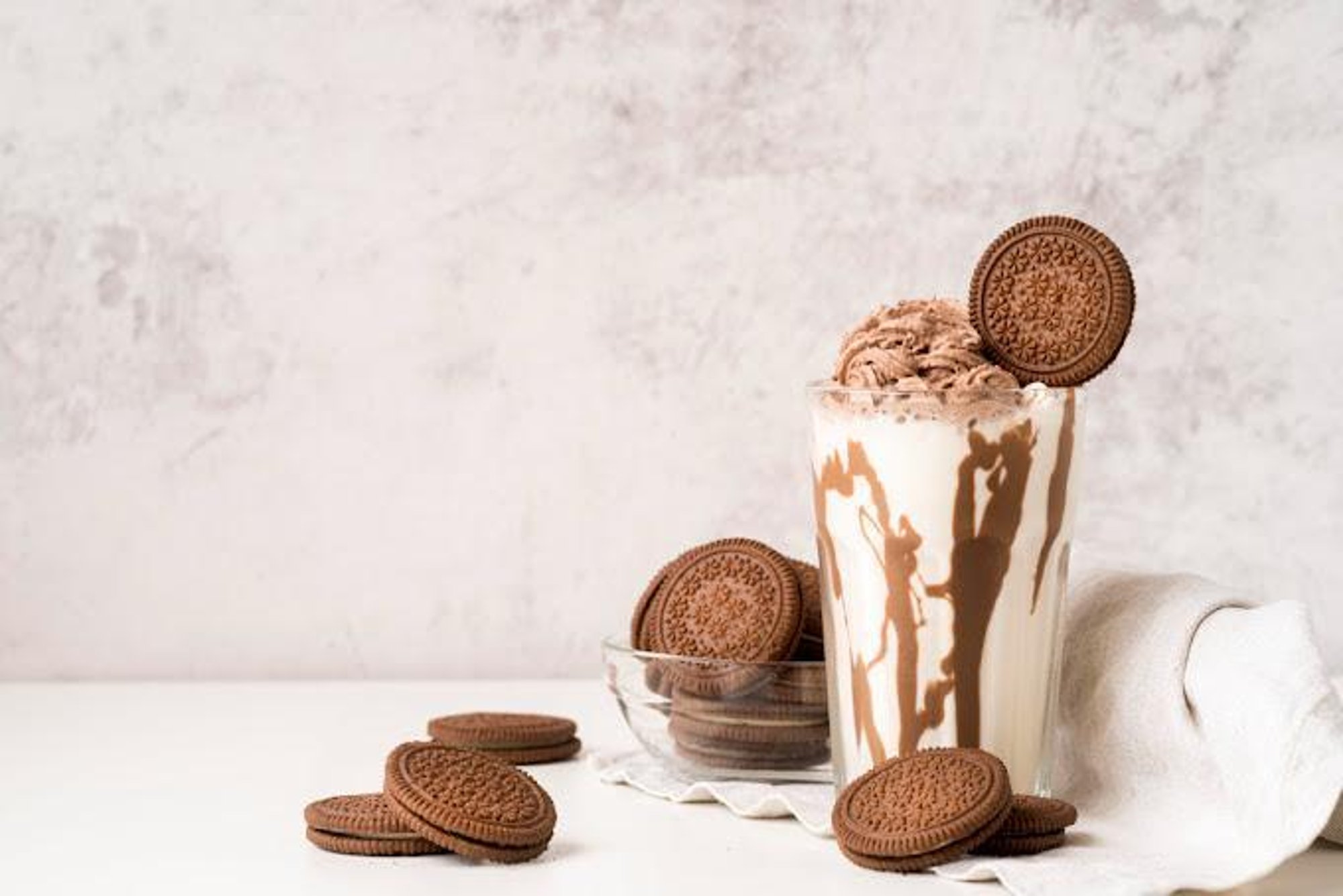 Cookies & Cream Milkshakes