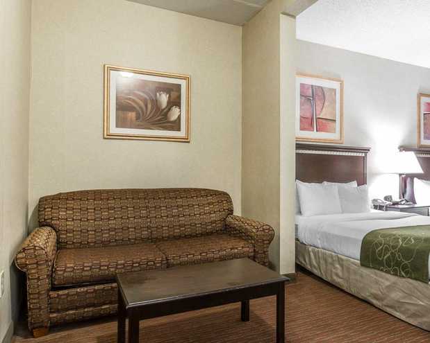 Images Comfort Suites