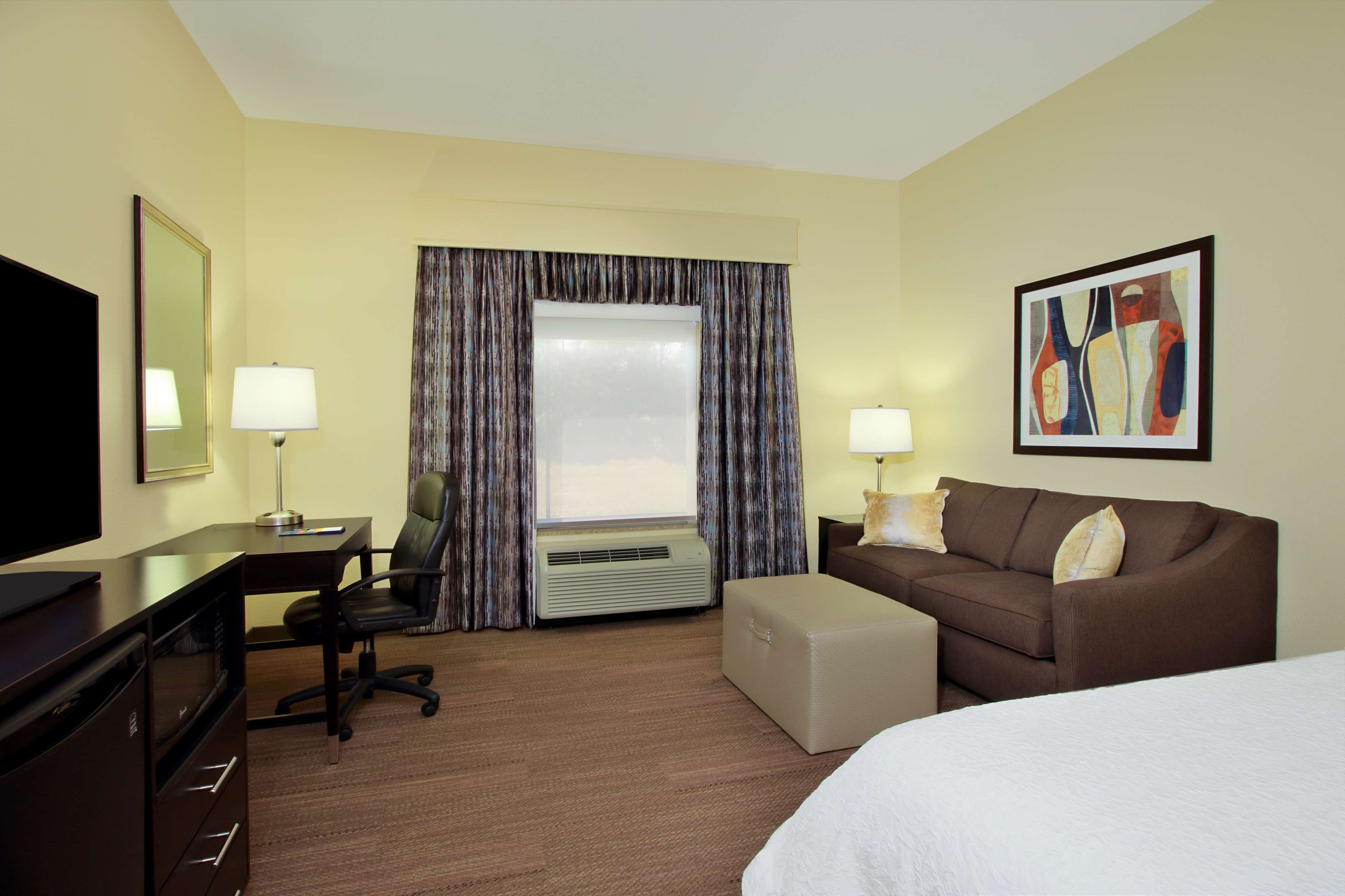 Hampton Inn Winfield, 7005 State Highway 129, Winfield, AL, Hotels