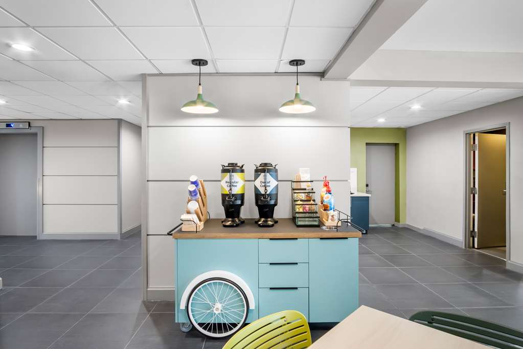 Spark by Hilton Richardson Dallas Image