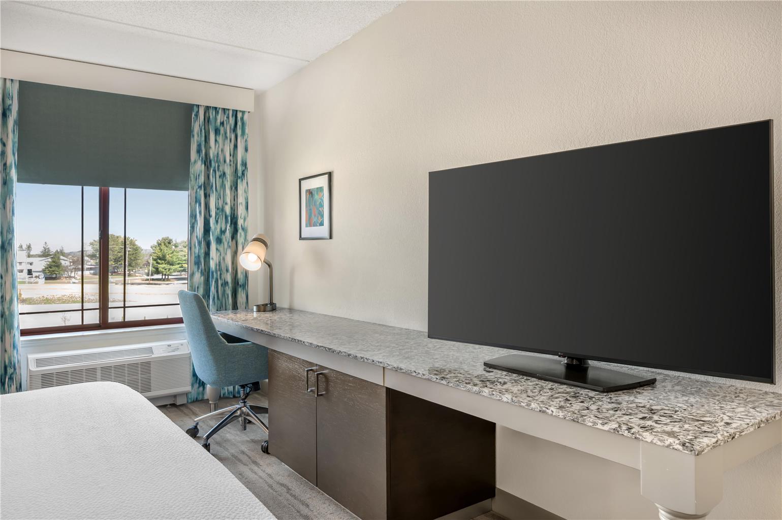 Hilton Garden Inn Wisconsin Dells Image