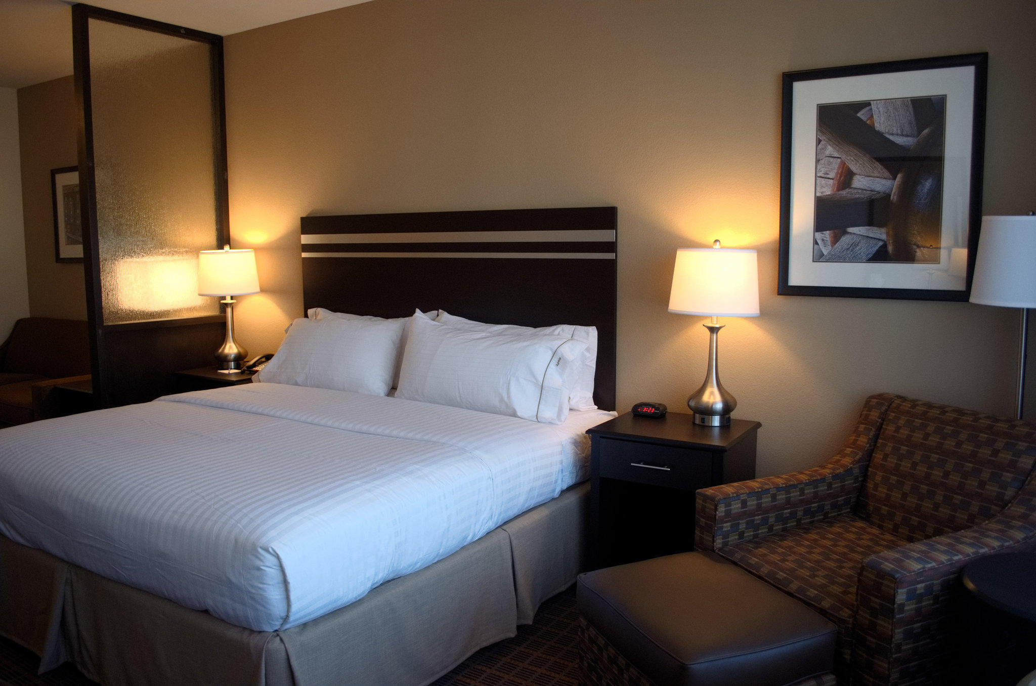 Holiday Inn Express & Suites Golden - Denver Area Photo