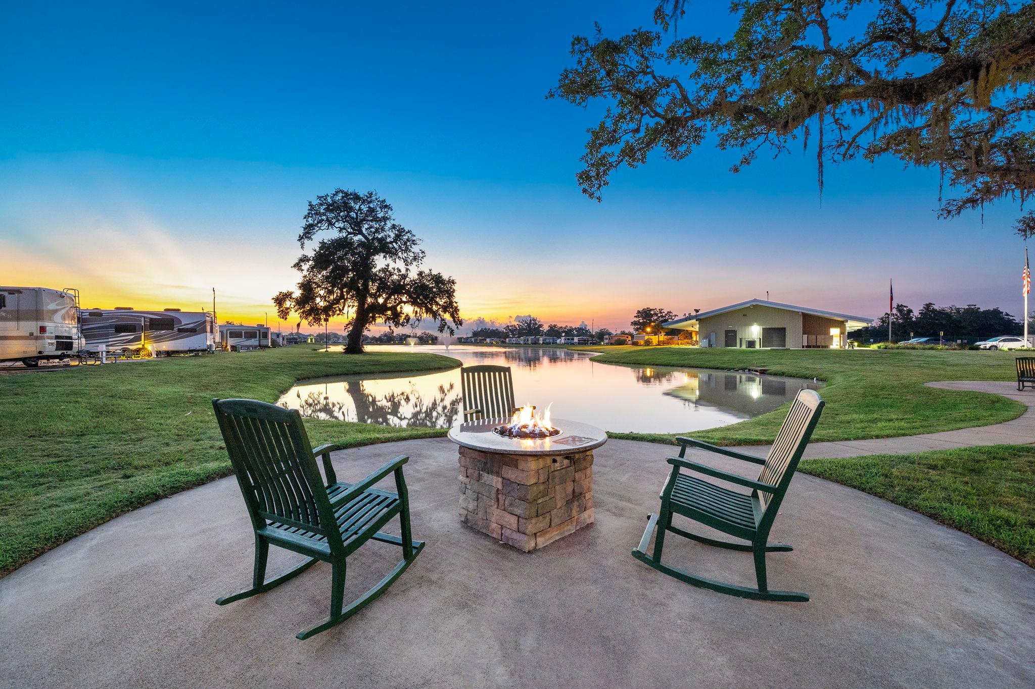 Brazoria Lakes RV Resort by QRV Image