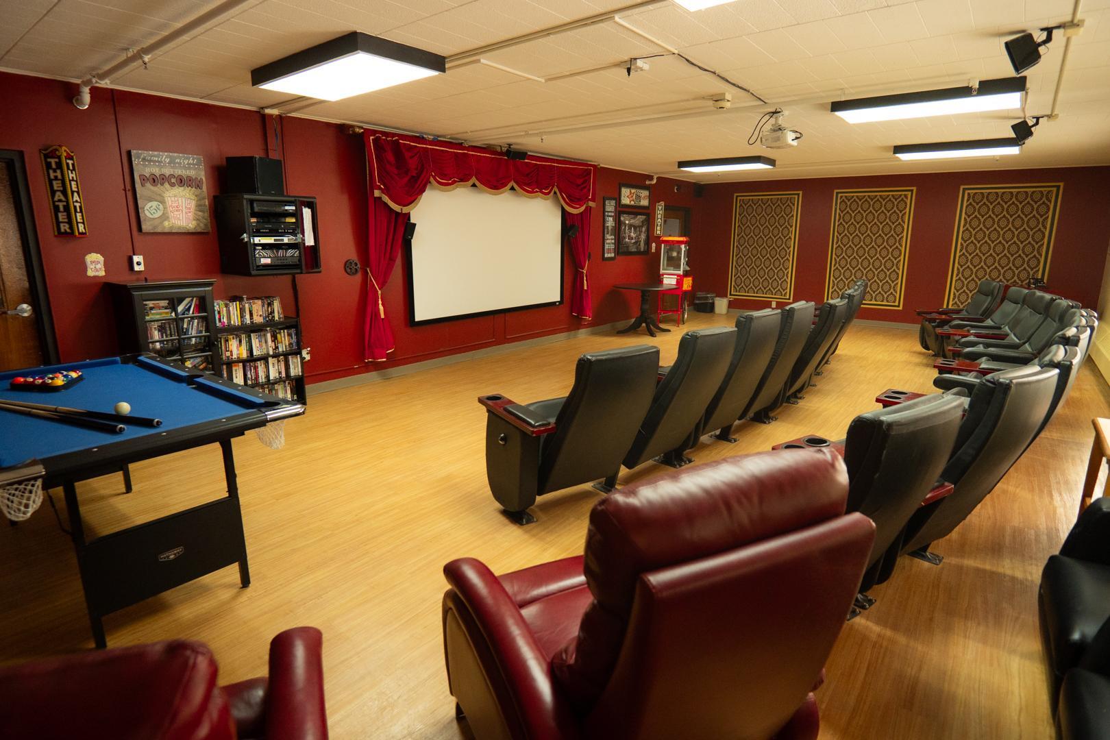 Cedar Woods Assisted Living & Memory Care Image