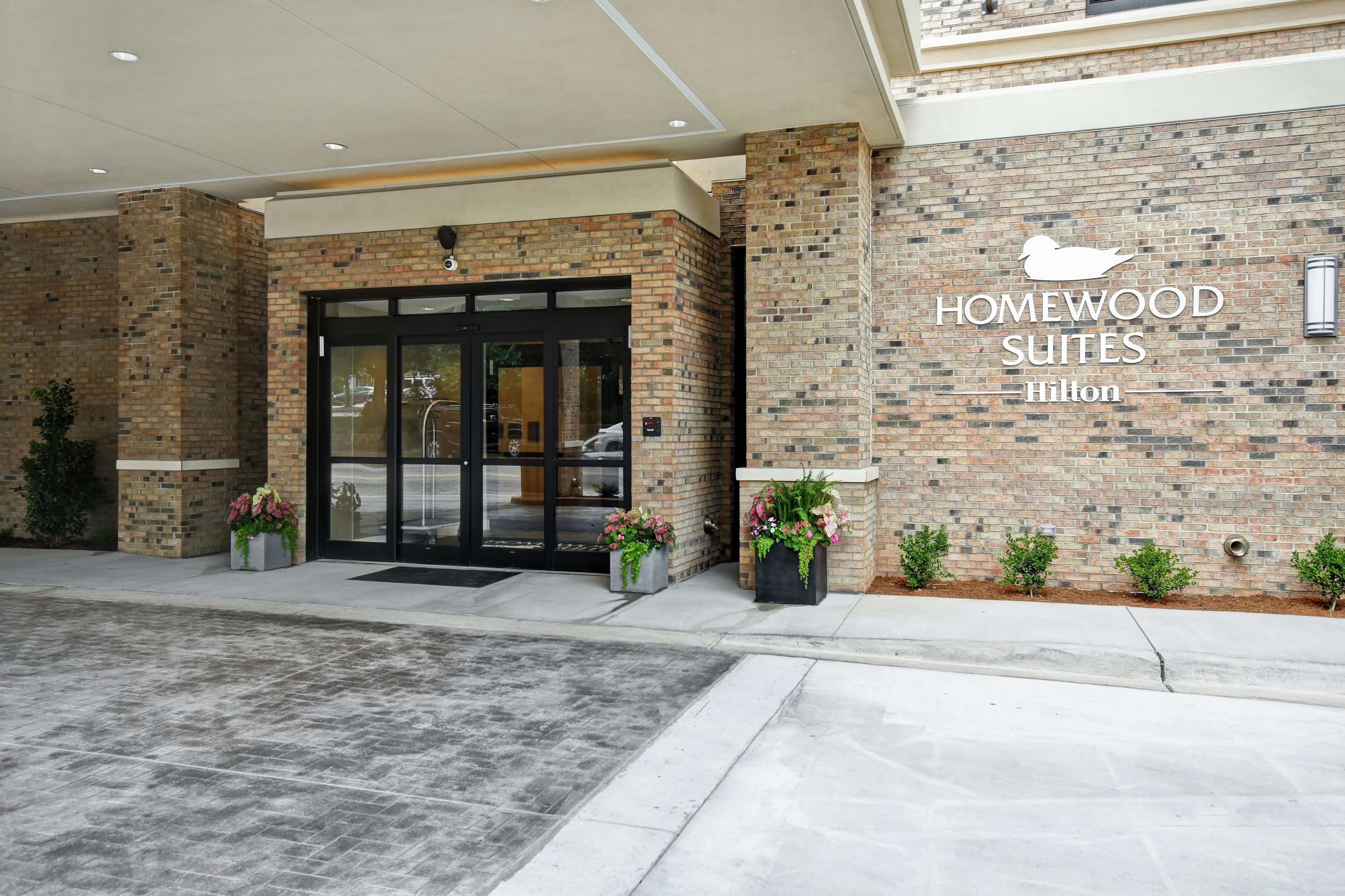 Homewood Suites by Hilton Greenville Downtown Photo