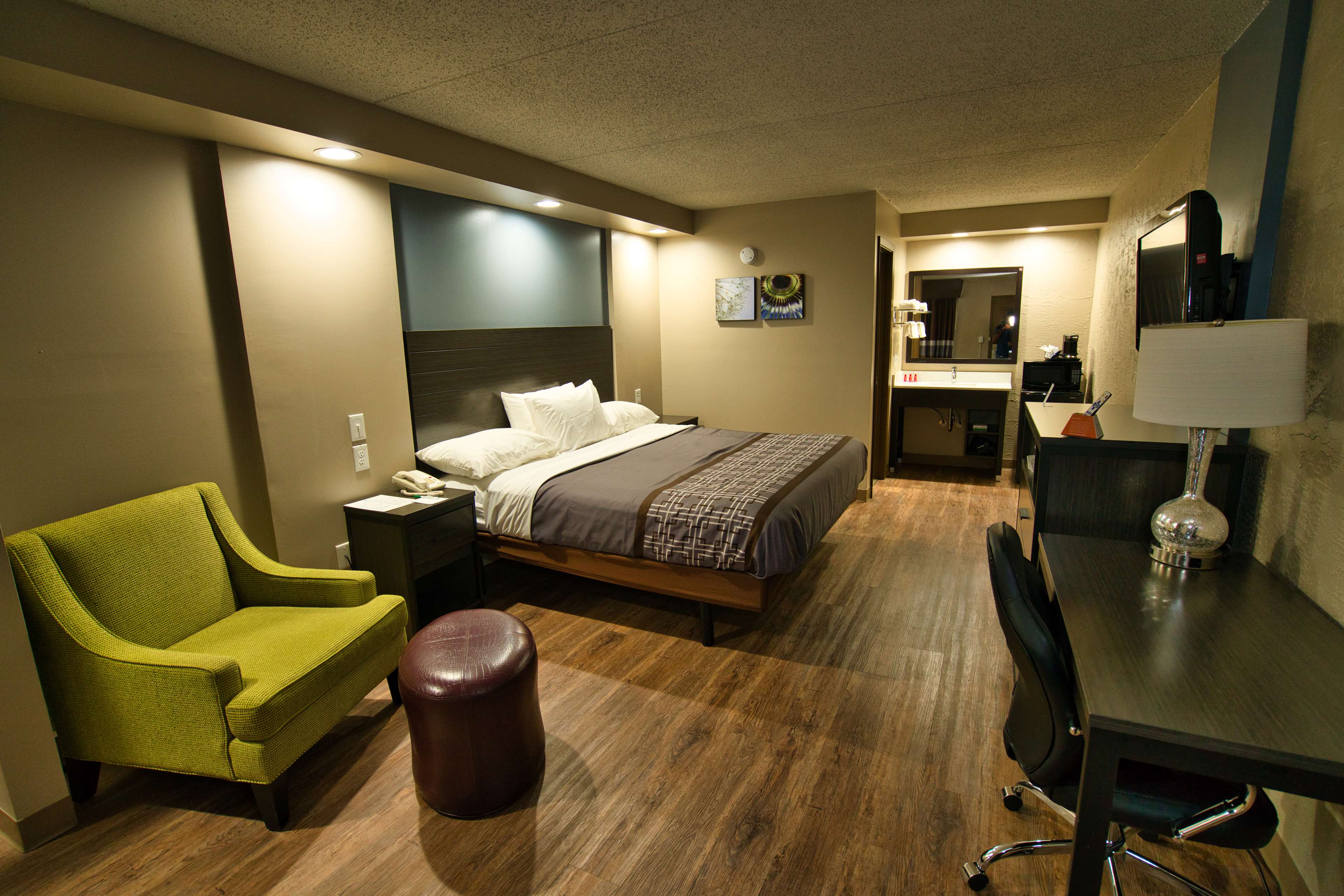 SureStay Hotel by Best Western Jasper Photo