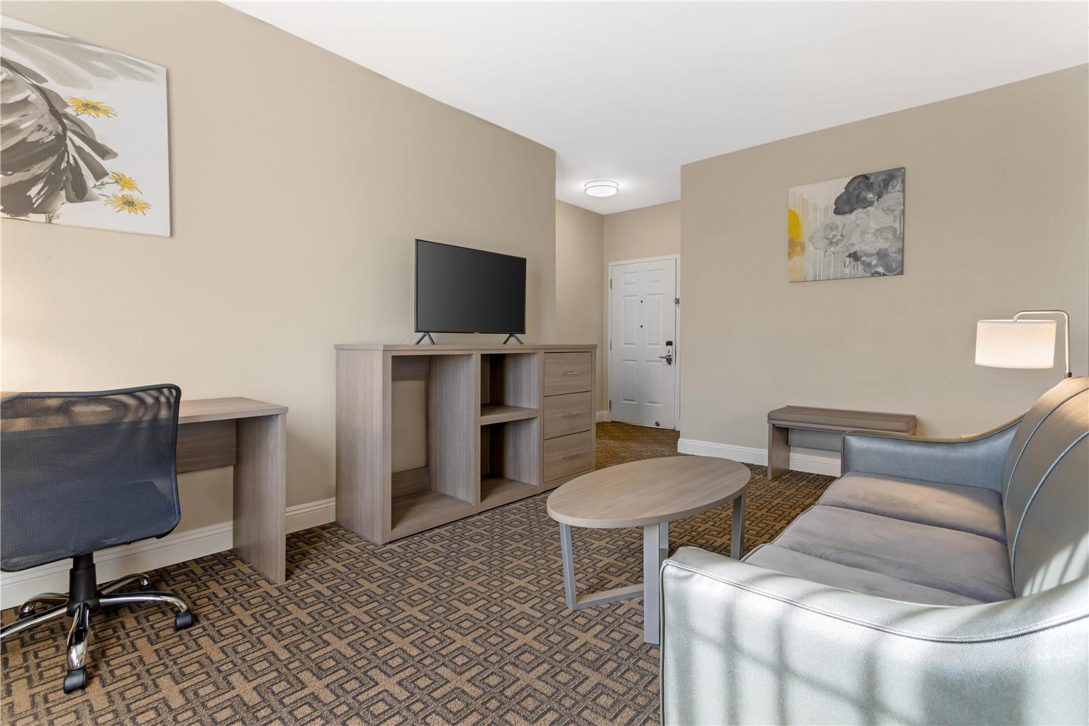 Best Western Kettleman City Inn & Suites Image