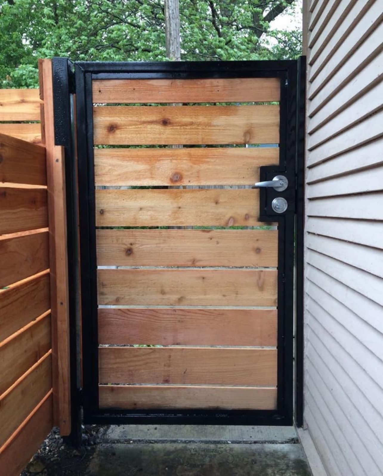 Top Rail Fence Pompano Beach Image