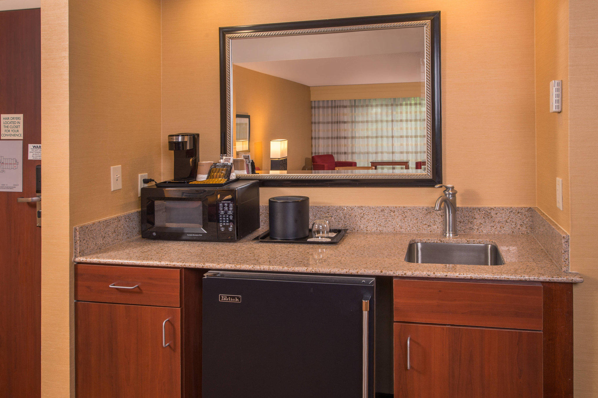 Courtyard by Marriott Newark-University of Delaware Photo