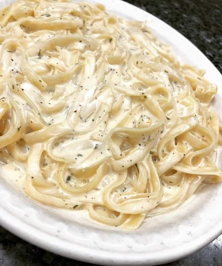 Sm Fettuccine Alfredo