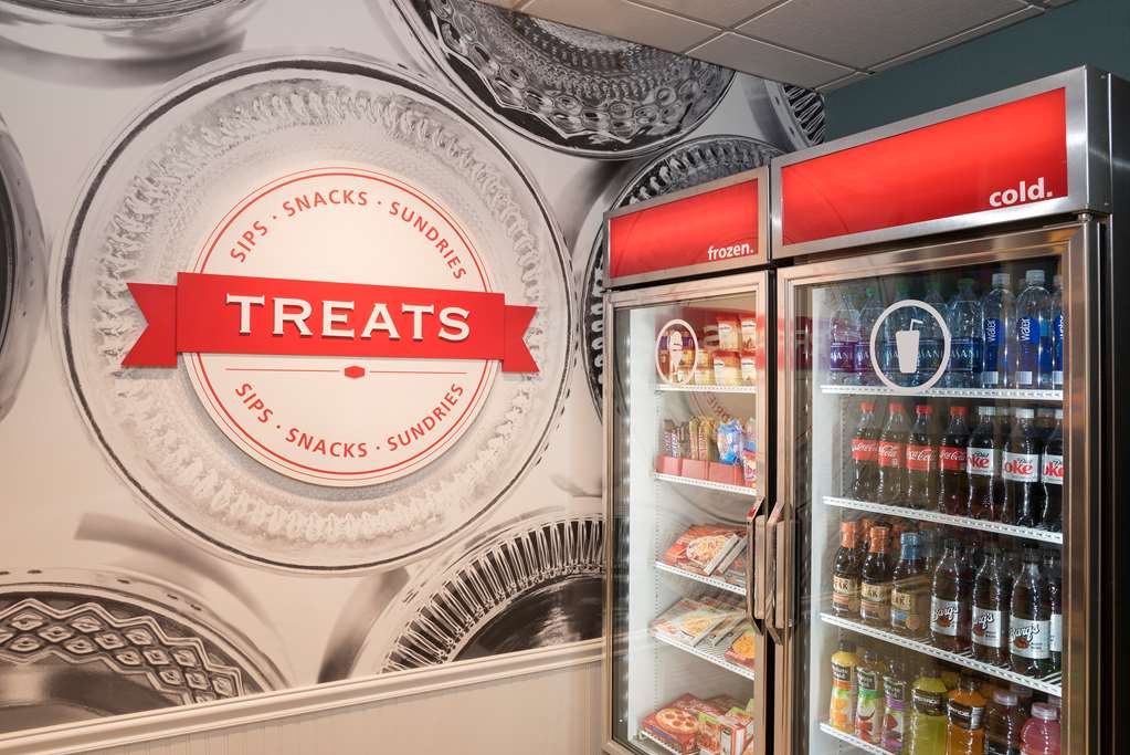 Hampton Inn & Suites Chicago Schaumburg Image