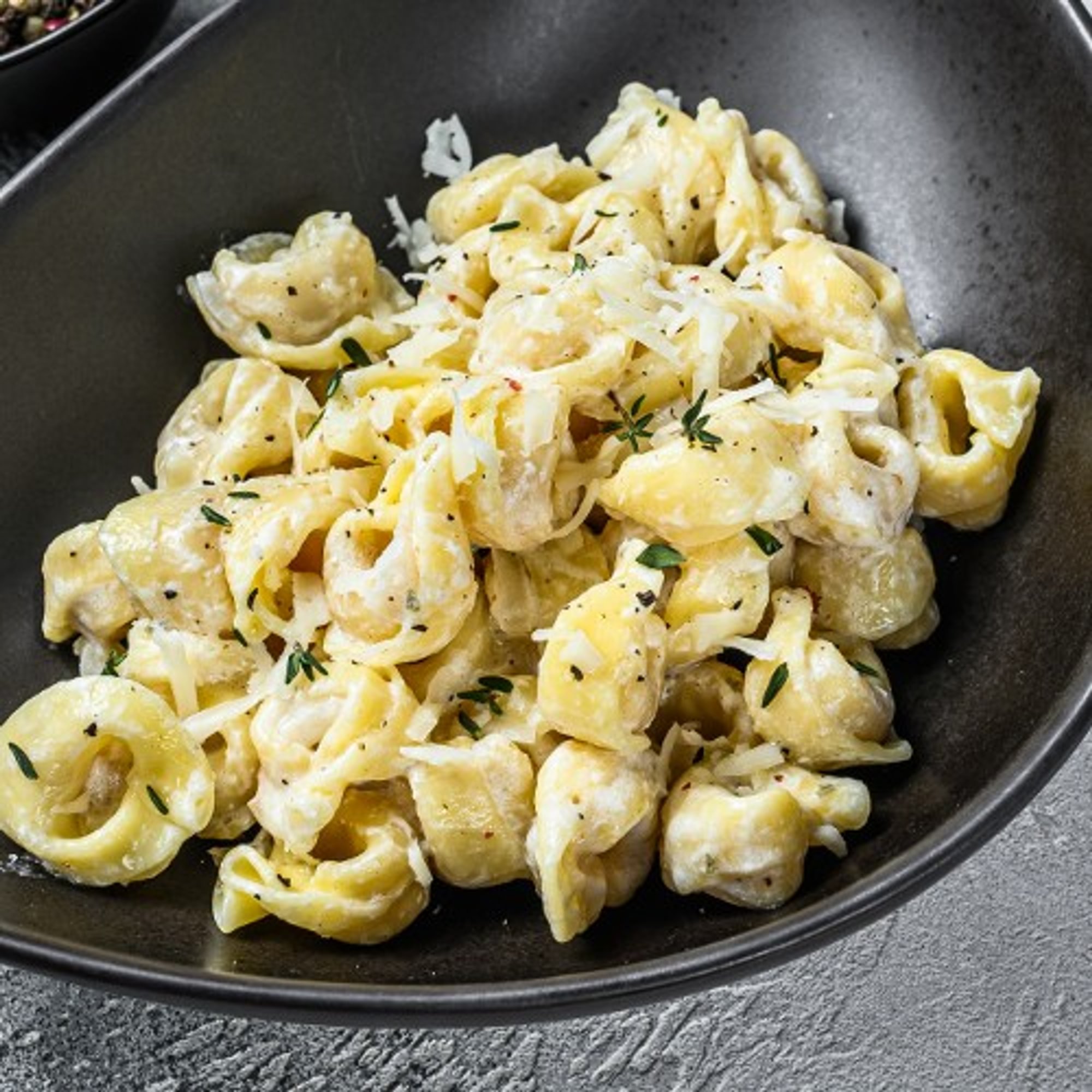 Tortellini Alfredo