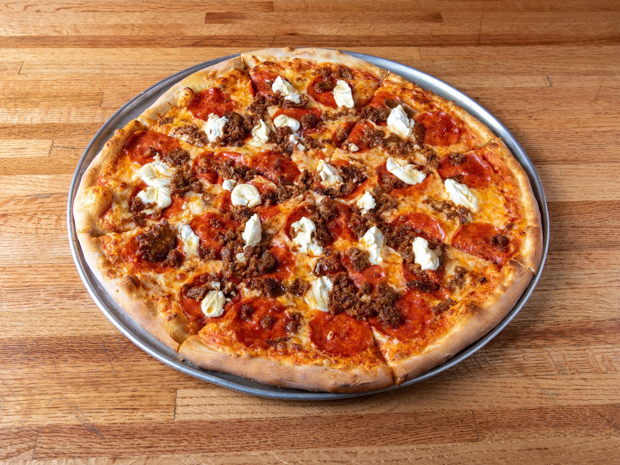18" Dirty B Pizza
