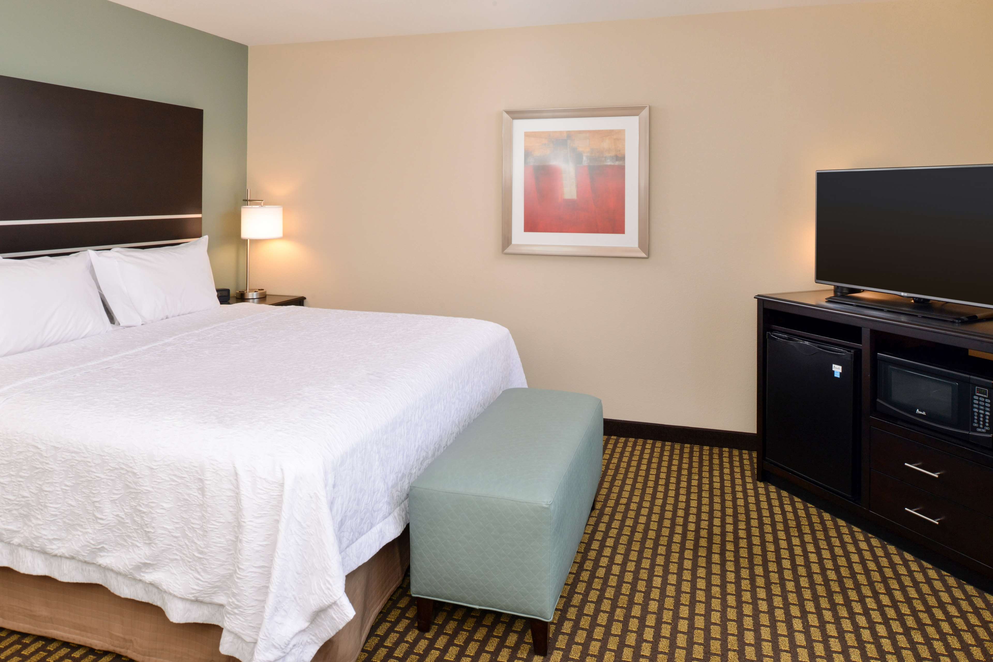 Guest room