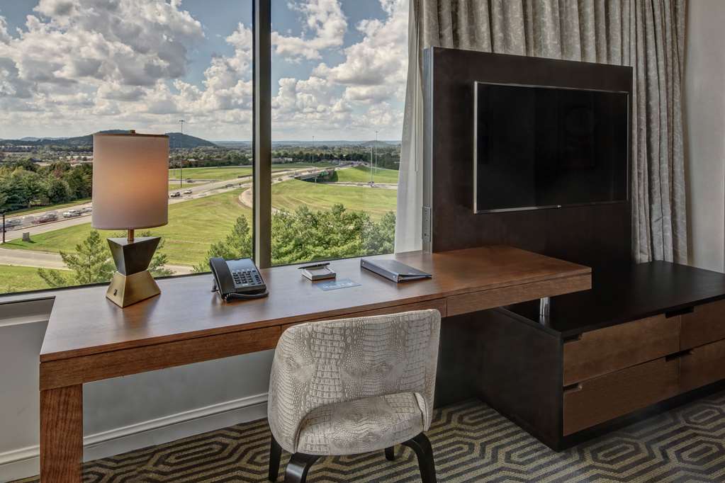 Hilton Franklin Cool Springs Image