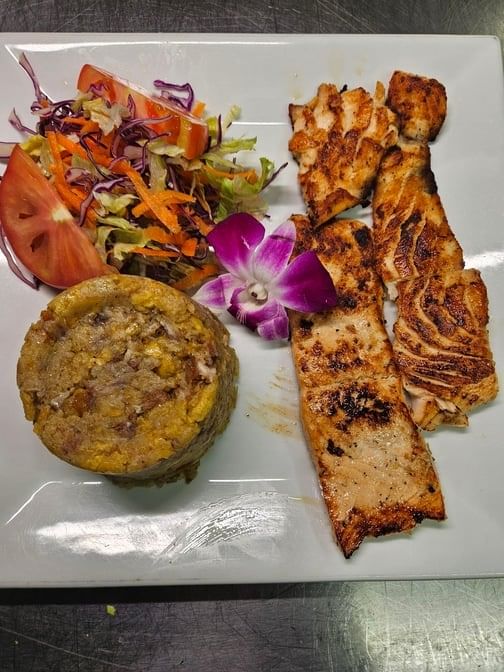 Mofongo De Salmón / Salmon Mofongo