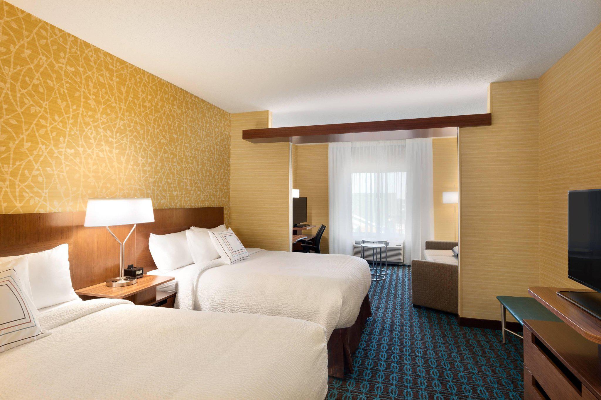 Fairfield Inn & Suites by Marriott Lancaster East at The Outlets Photo