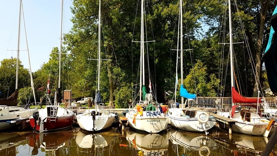 Images Cooks Bay Marina