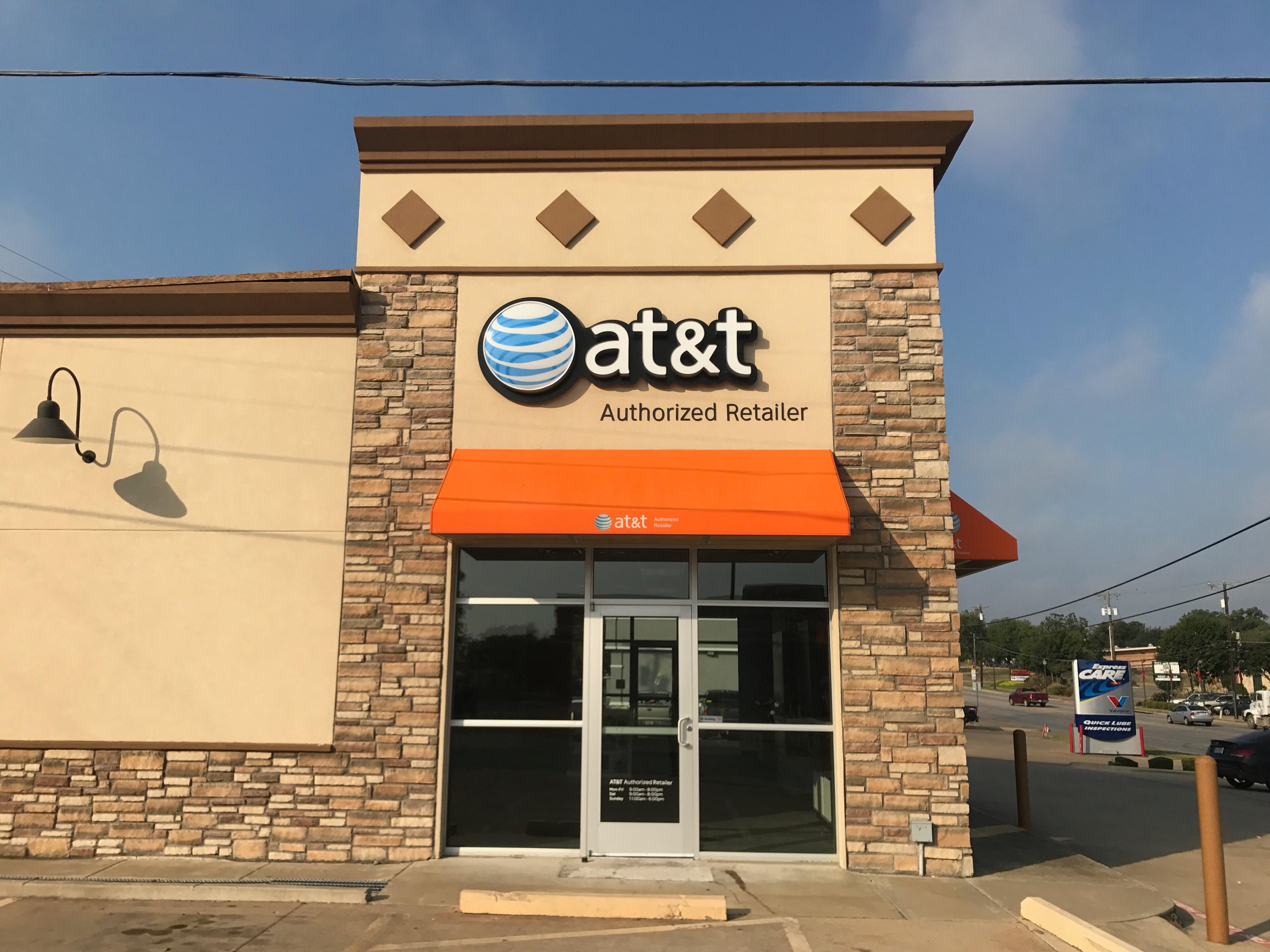 AT&T Store Photo