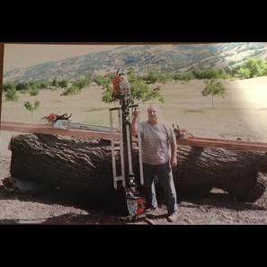 Holsworth Woodworks Logo