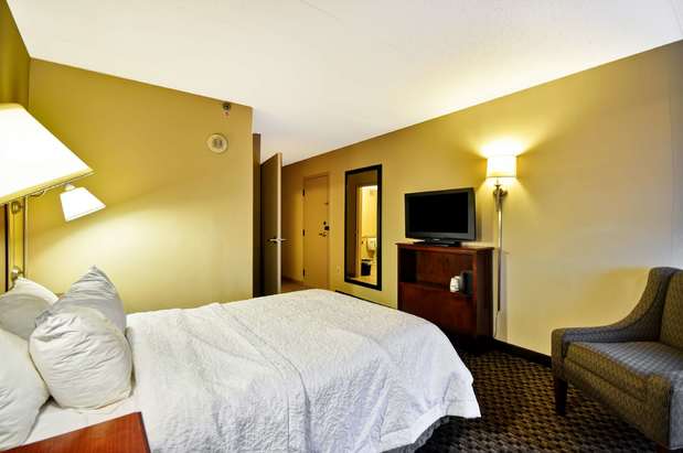 Images Hampton Inn Detroit/Madison Heights/South Troy