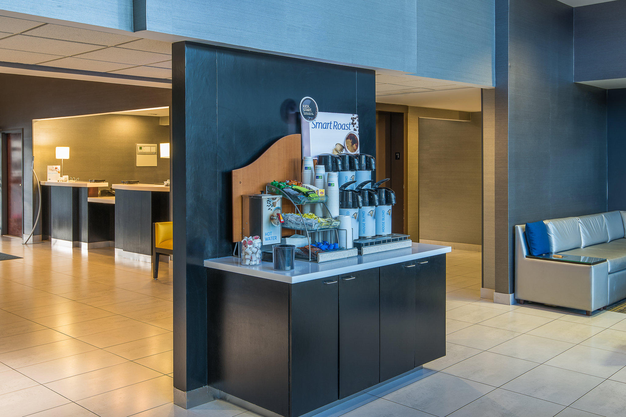 Holiday Inn Express & Suites Cooperstown Photo