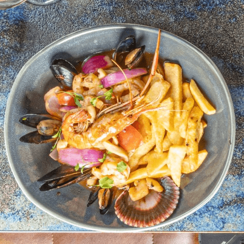 Saltado De Mariscos