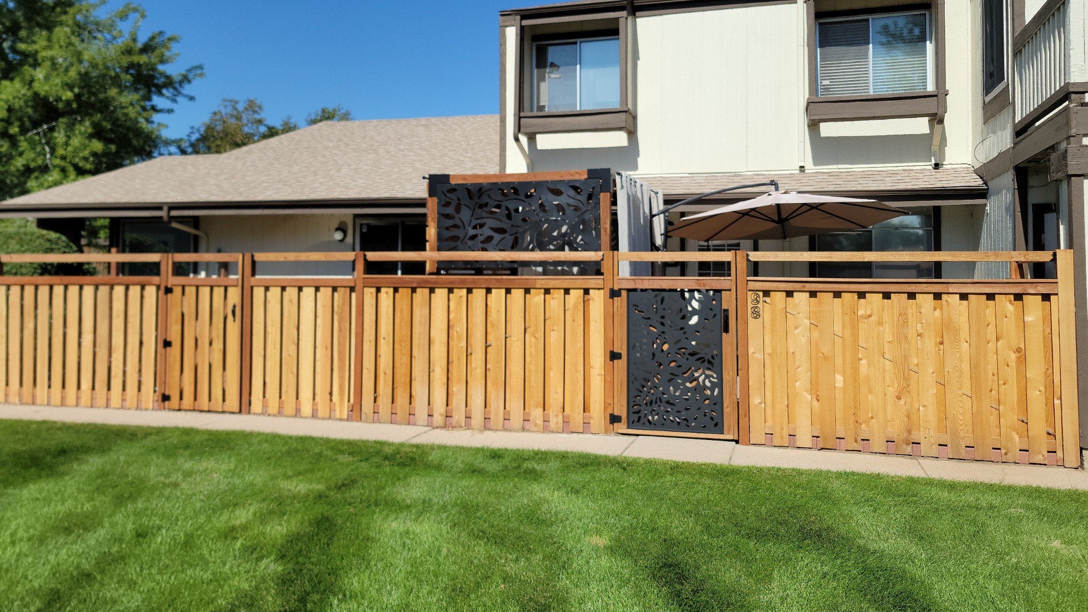 Dark Horse Handyman Image