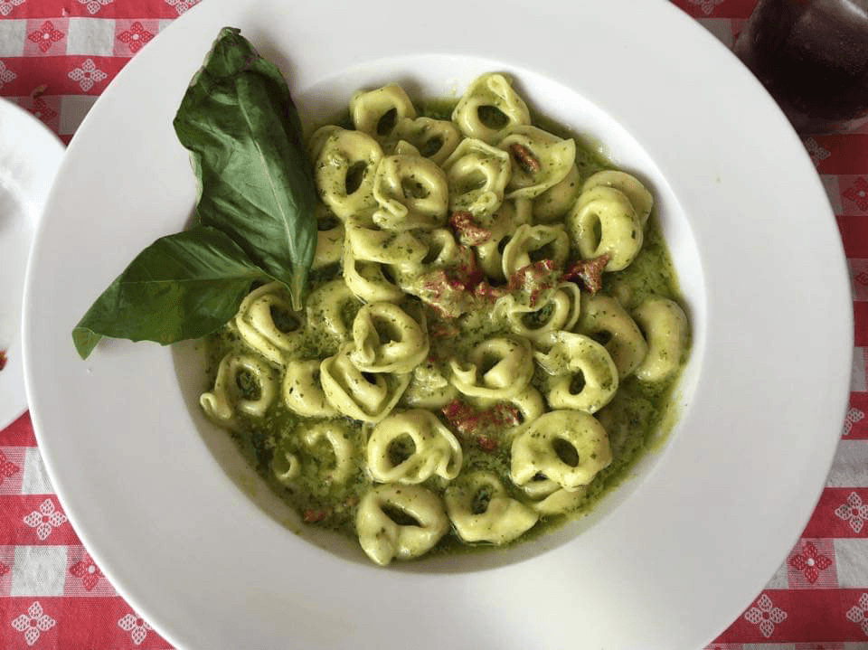 Tortellini Al Pesto