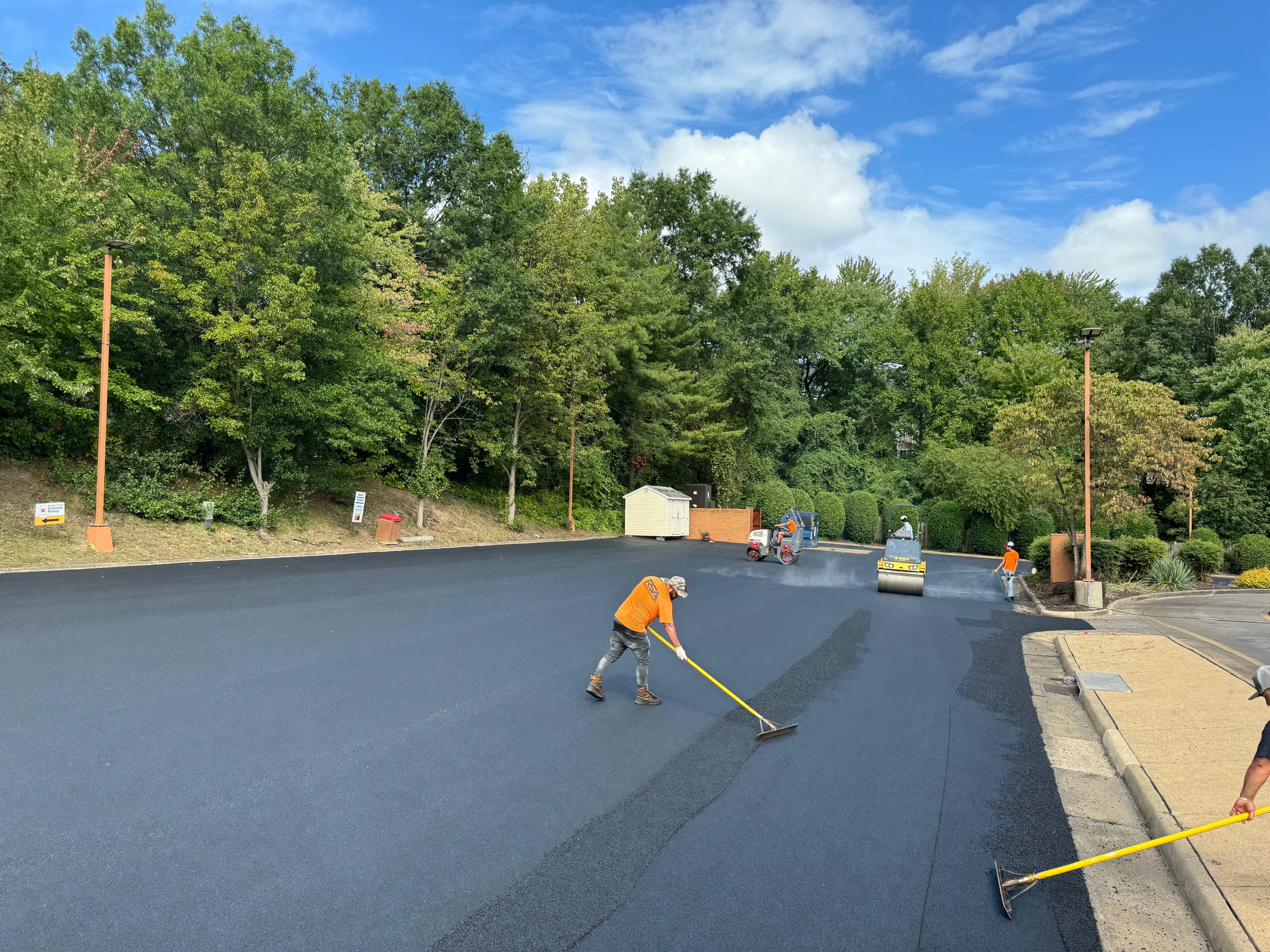 Suncoast Surfaces Roofing and Paving Image