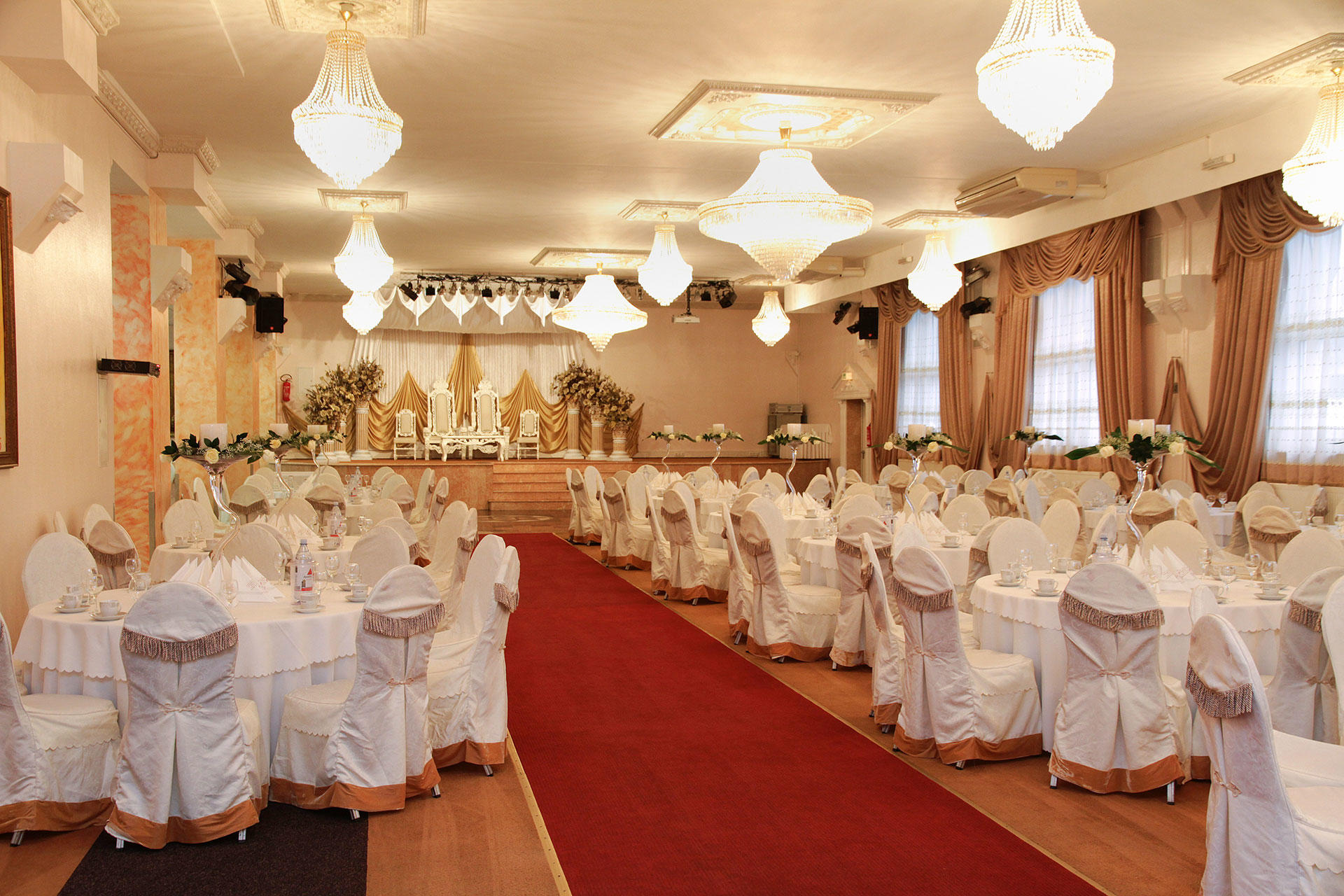Bilder Le Palais - King of the Party