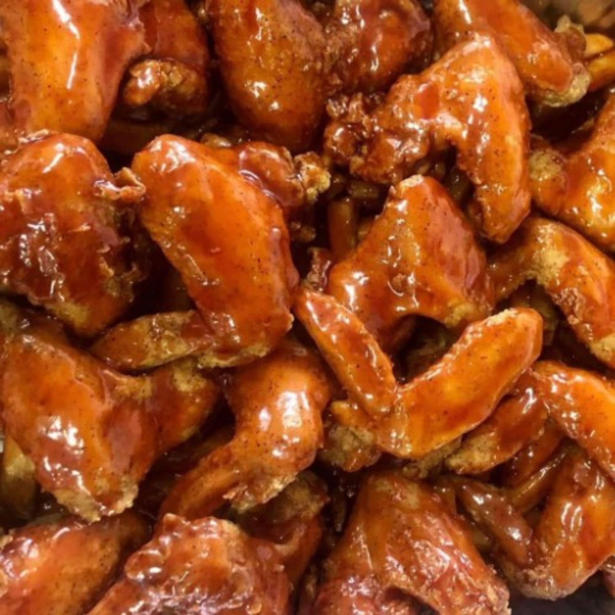 8 Chicken Wings