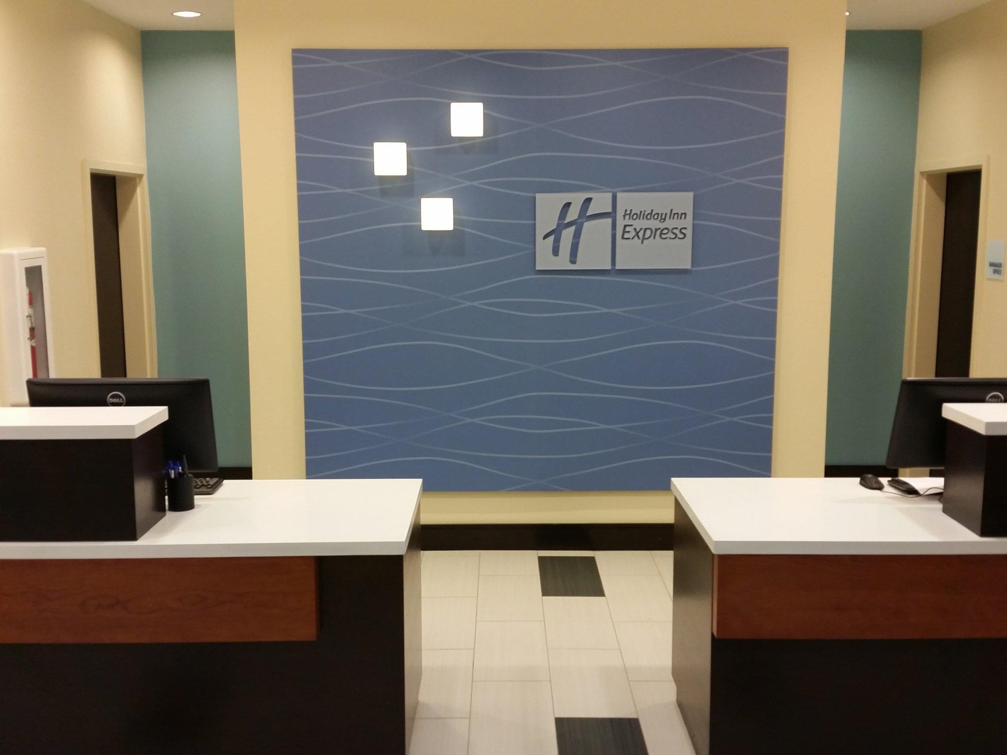 Holiday Inn Express & Suites Atascocita - Humble - Kingwood Photo