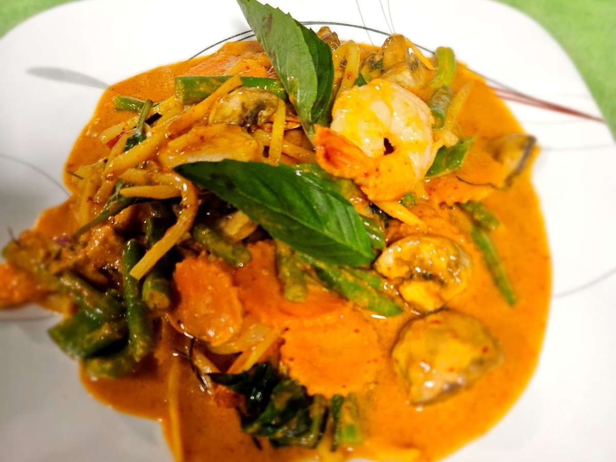E80 Pad Ped Dinner