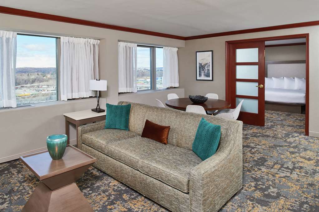 Hilton Anchorage Image