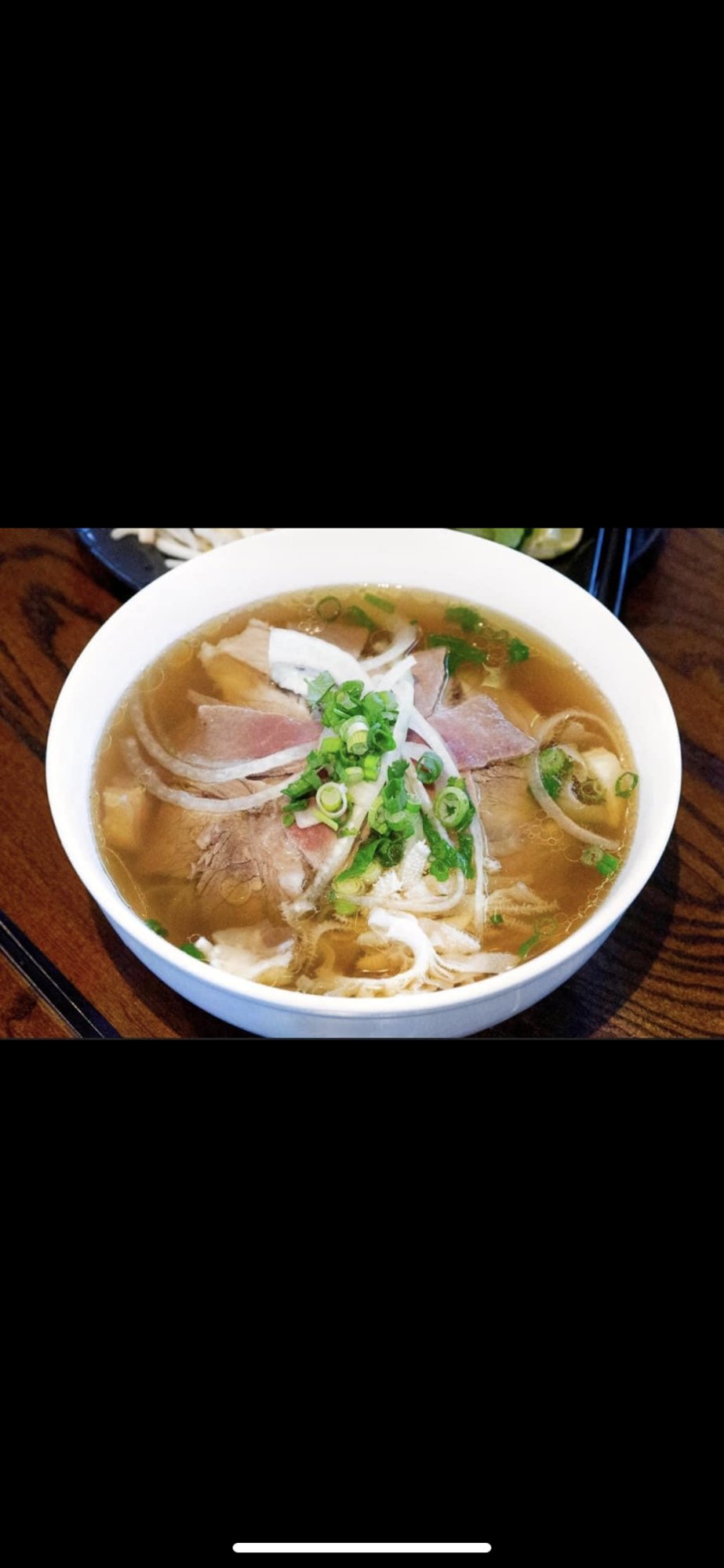 P8 - Rare Steak & Tripe Phở - Phở Tái, Sách