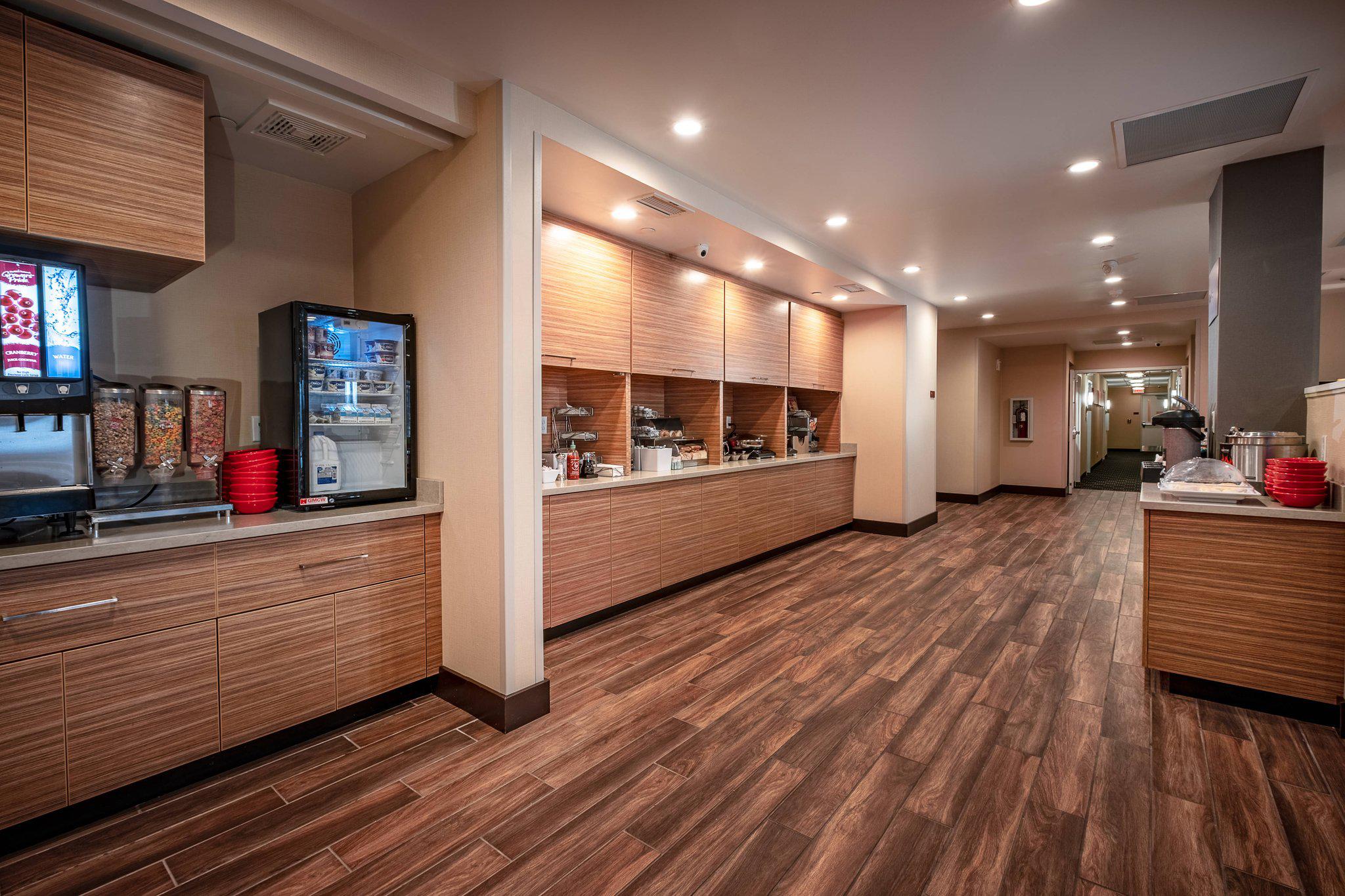 TownePlace Suites by Marriott Toledo Oregon Photo