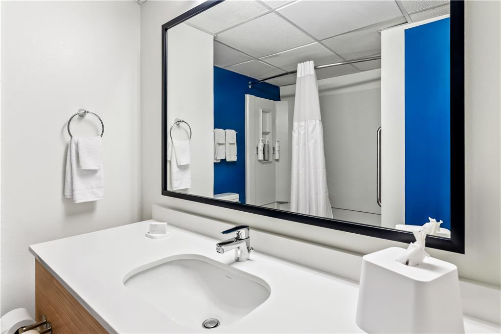 Spark by Hilton Lexington Image