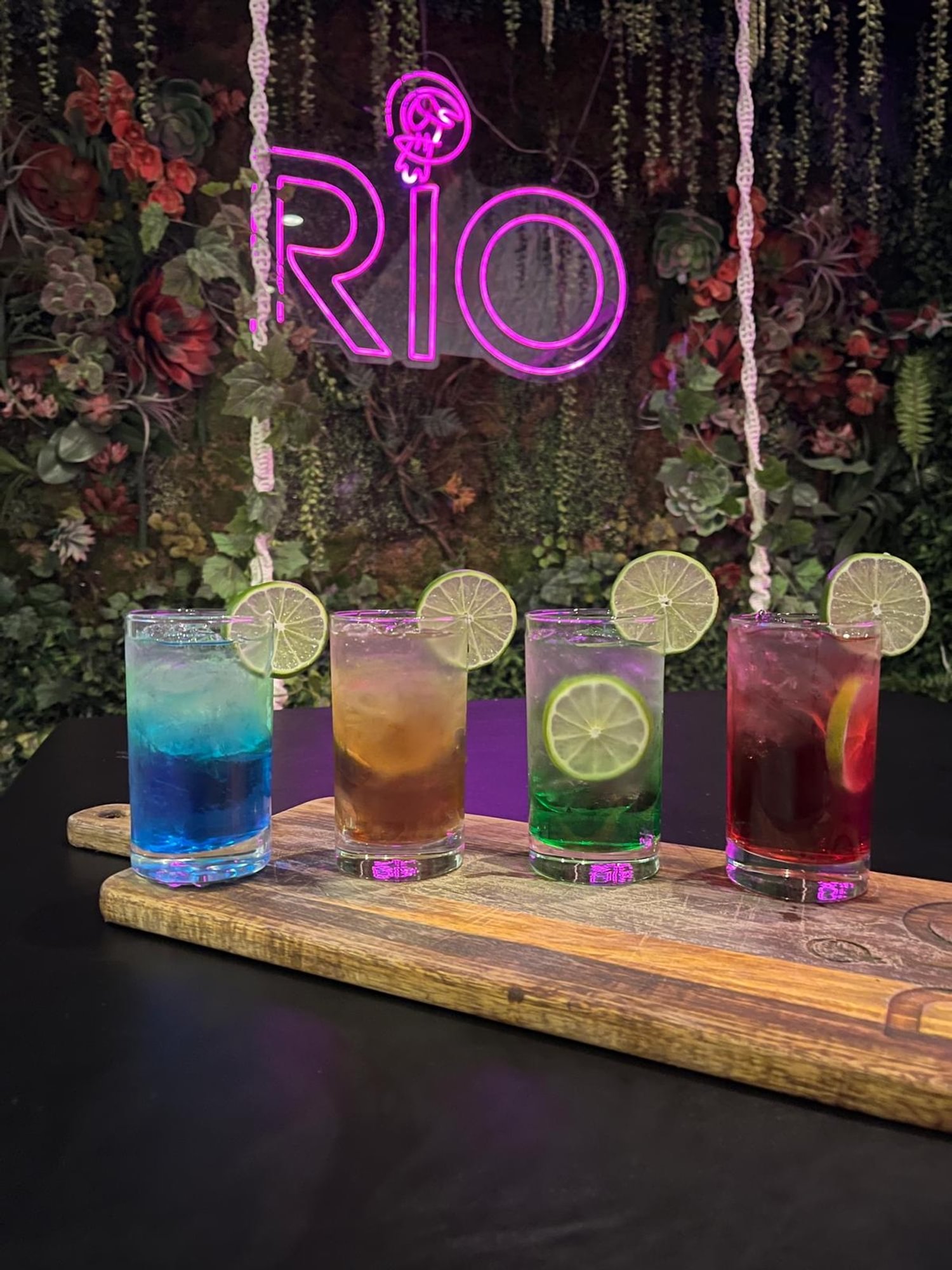 4 Mini Drink Flight