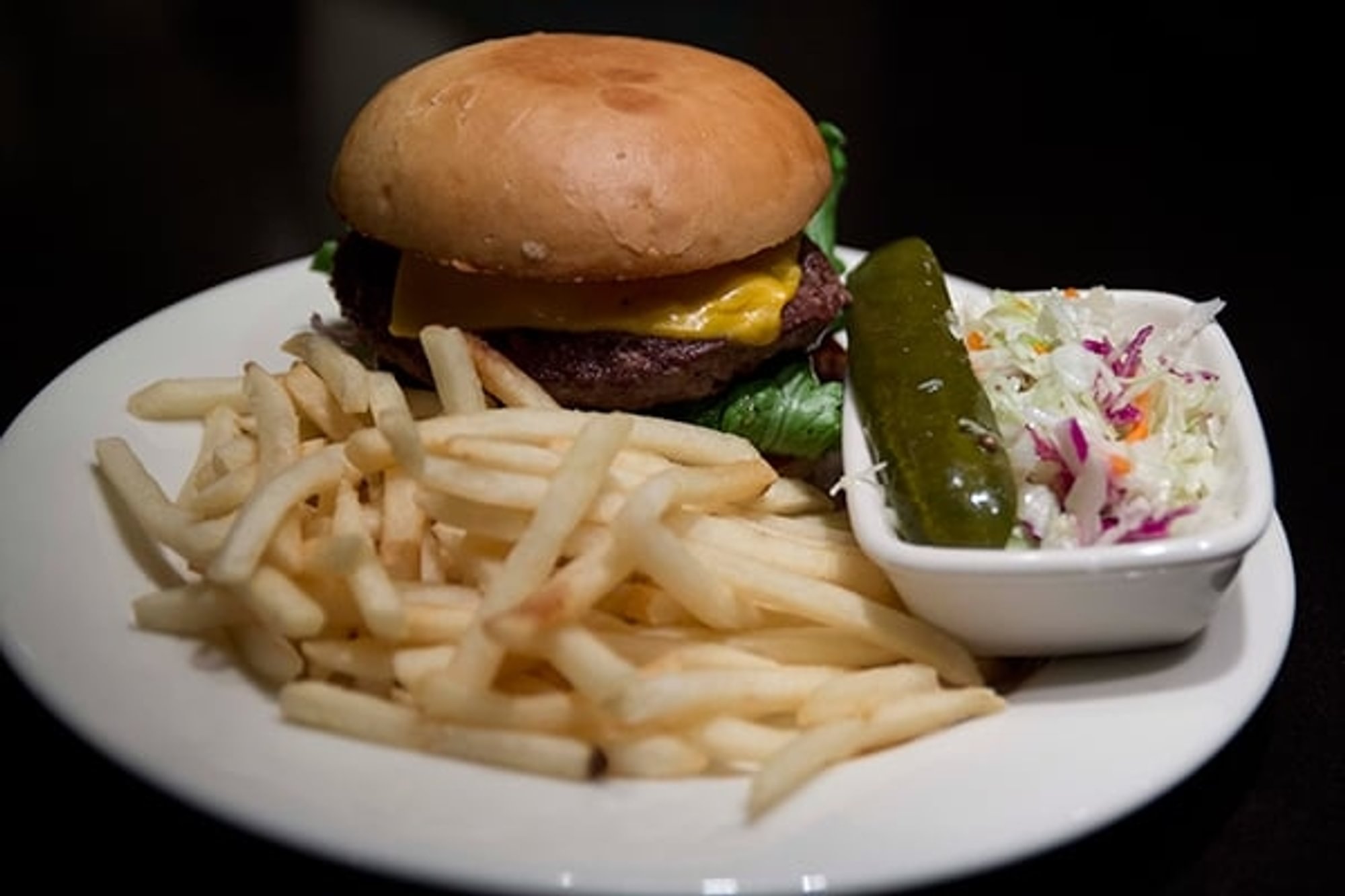 Classic Cheeseburger